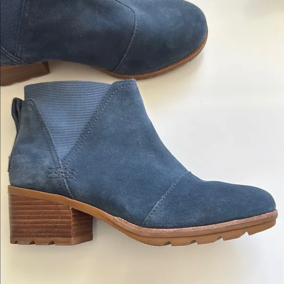 Sorel Cate Chelsea Heeled Pull On Ankle Boots Blue Suede Women's Size 8.5