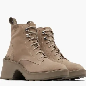 Sorel Hi-Line Heel Lace Boots - Size 8.5 - NWT
