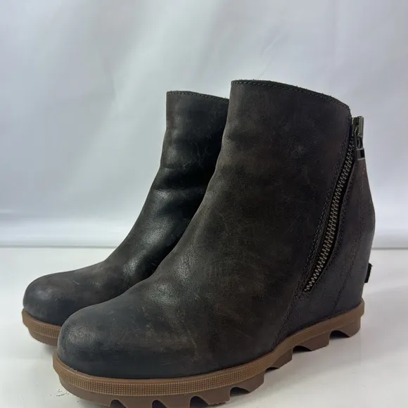 Sorel Joan Of Arctic Wedge II Brown Suede Women’s Ankle Boots