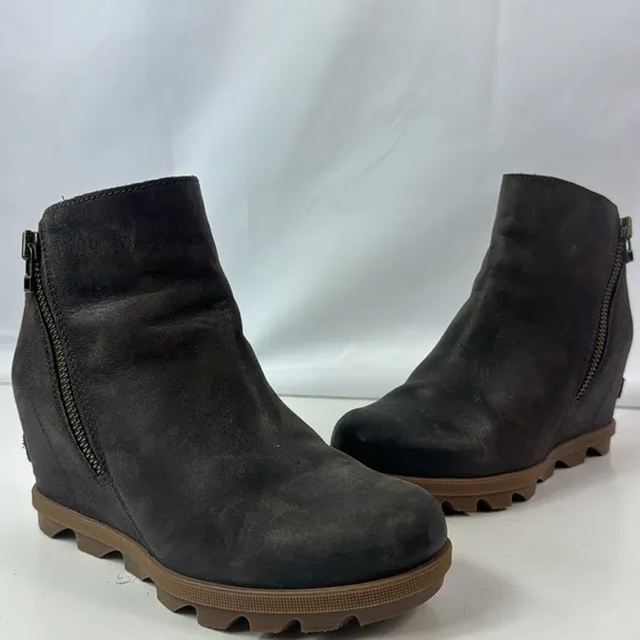Sorel Joan Of Arctic Wedge II Brown Suede Women’s Ankle Boots