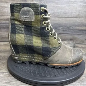 Sorel Womens US 9.5 Joan of Arctic Hidden Wedge Lace Up Green Classic Boots