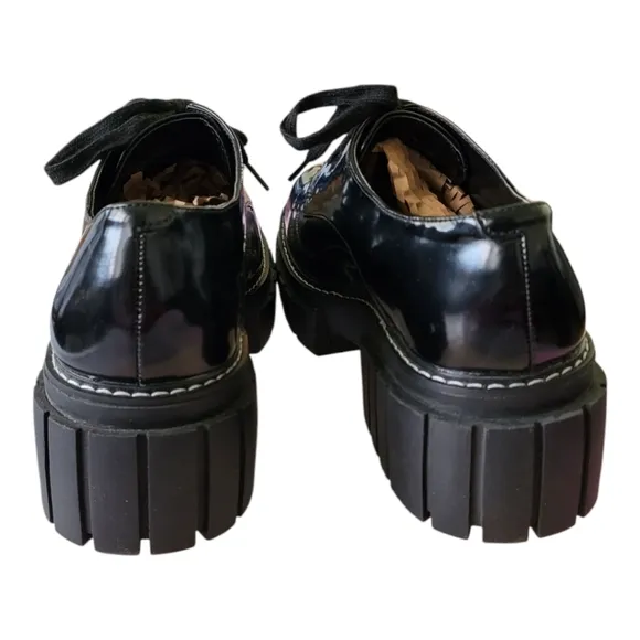 Steve Madden Black Faux Patent Leather Platform Shoes Size 10 New