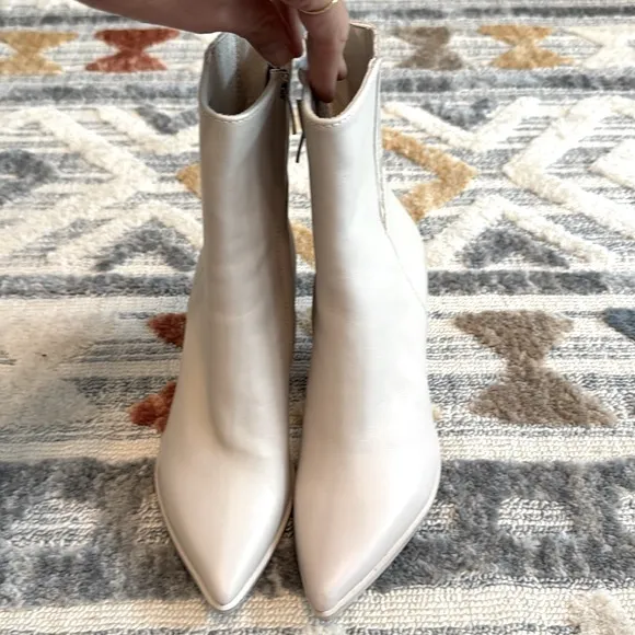 Steve Madden Rickki Pointed to Boot
