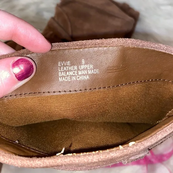 Steve Madden tan suede leather size 9 Evvie boots