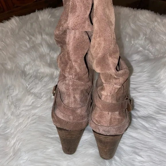 Steve Madden tan suede leather size 9 Evvie boots