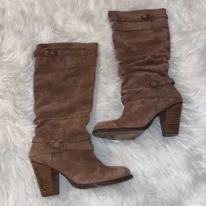 Steve Madden tan suede leather size 9 Evvie boots