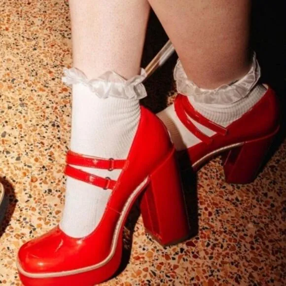 Steve Madden Twice Red Patent Leather Mary Jane Platform Block Heel Shoes