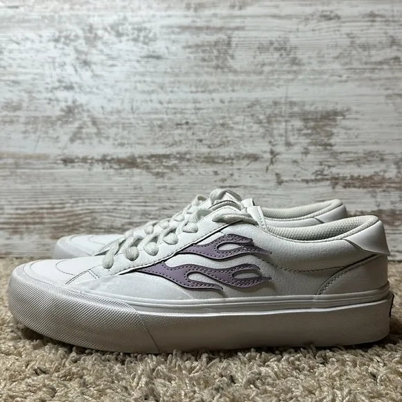 Straye Logan skate shoes