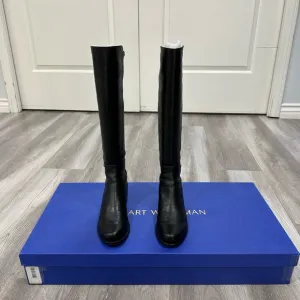 Stuart Weitzman Black mezzamezza boot, size 5.5