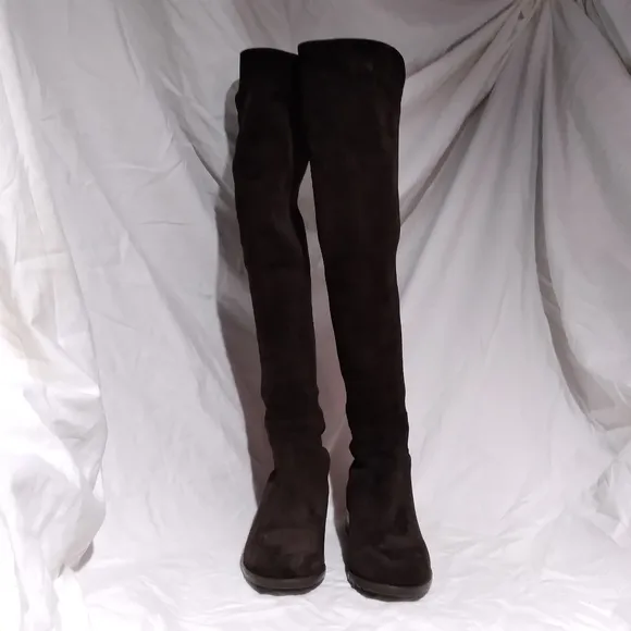 STUART WEITZMAN Dark Brown Suede 50/50 Over-the-knee Boots, size 5½M