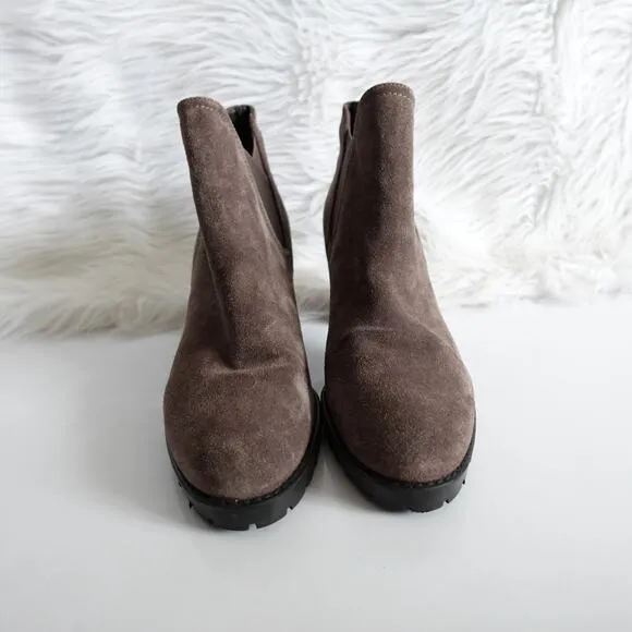Stuart Weitzman Jackson Grey Suede Lug Sole Platform Heeled Ankle Boots