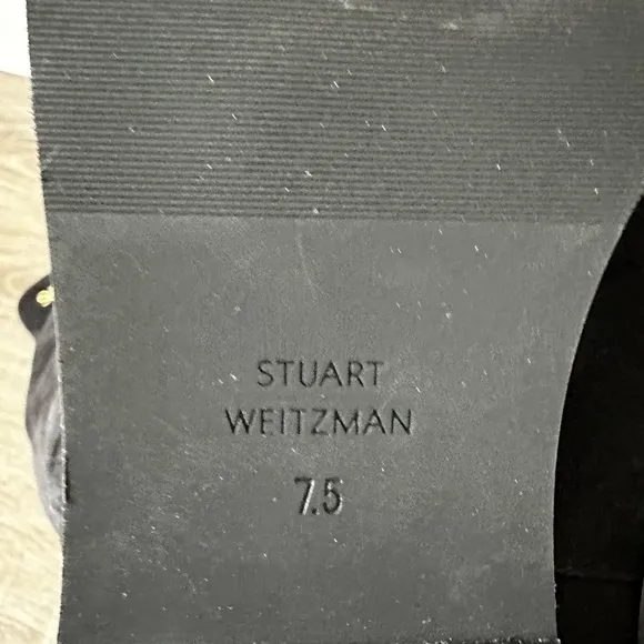 Stuart Weitzman Keelan City Suede Boots 7.5‎