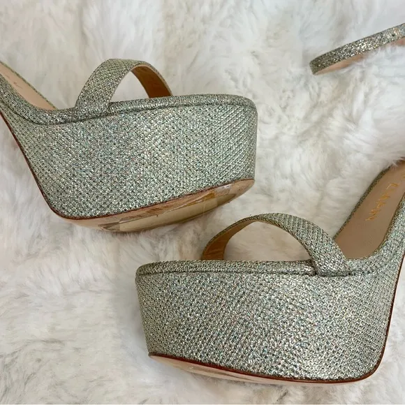 STUART WEITZMAN Nudistcurve Hollywood Shimmery Platform Heels Size 8  Wedding