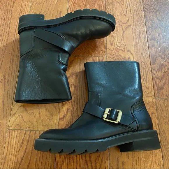 Stuart Weitzman Ryder Leather Ankle Boots