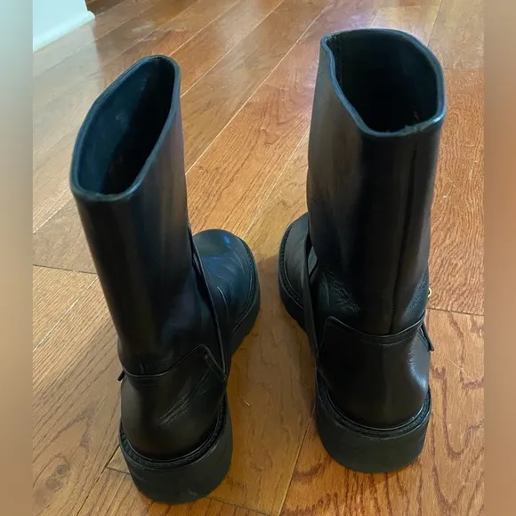 Stuart Weitzman Ryder Leather Ankle Boots