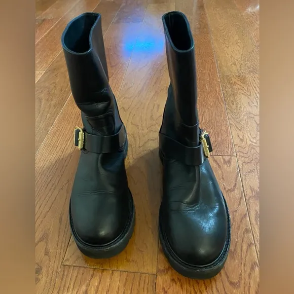 Stuart Weitzman Ryder Leather Ankle Boots