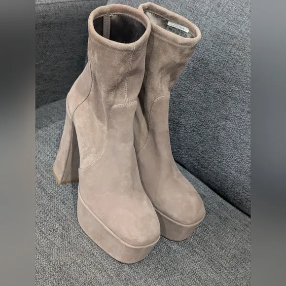 STUART WEITZMAN Skyhigh Suede Platform Sock Boots