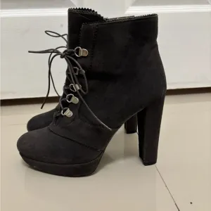 Stuart Weitzman Womens Suede Platform High Heel Lace Up Ankle Boots Gray Sz 7 M