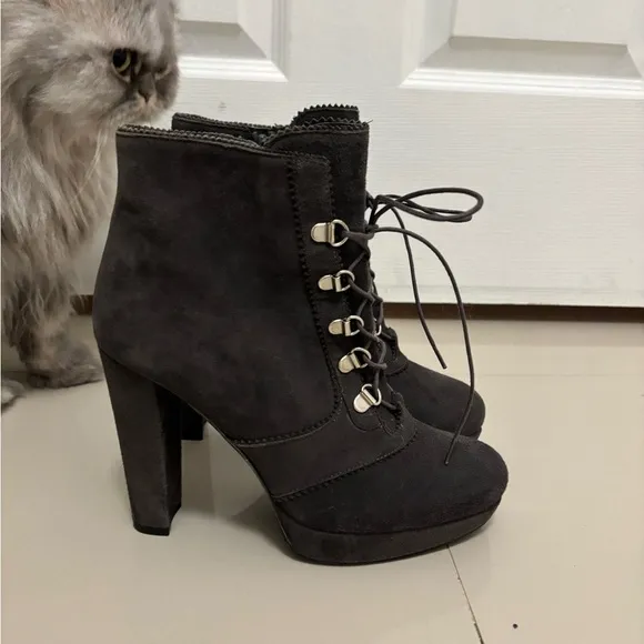 Stuart Weitzman Womens Suede Platform High Heel Lace Up Ankle Boots Gray Sz 7 M