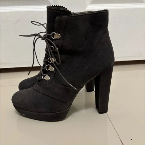 Stuart Weitzman Womens Suede Platform High Heel Lace Up Ankle Boots Gray Sz 7 M