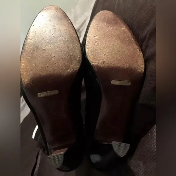 STUNNING NIKE AIR BY COLE HAAN SUEDE BOOTS! A CLASSIC