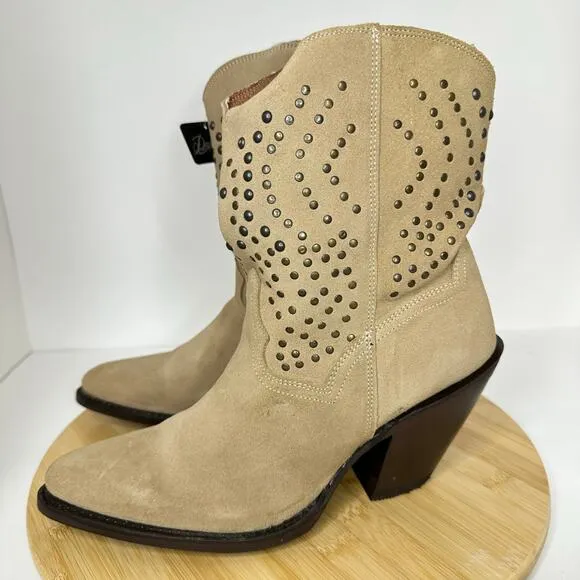 Sundance Catalog Dan Post Studded Cowboy Boots Tan Suede Size 9.5 NEW