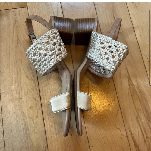 Sundance Leather and Woven Satin Cream colored stacked heel sandals size 39