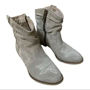 Sundance | Minty Sage Suede Handmade Etta Booties Ankle Boots Booties | 6