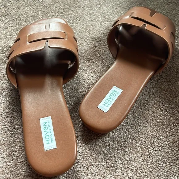 Talbots Haven Leather woven sandals size 7 new