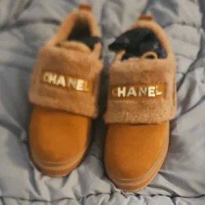 Tan Fur Slip-On Shoes