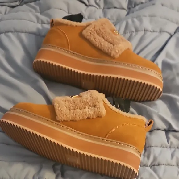 Tan Fur Slip-On Shoes