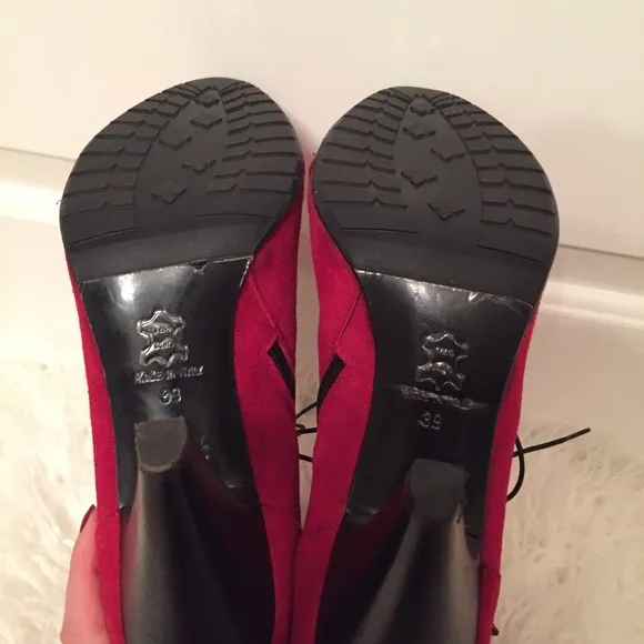 TENTAZIONE BOOTS ANKLE ZIP RED SUEDE ITALY LACE ACCENT HEELS Size 39 8.5