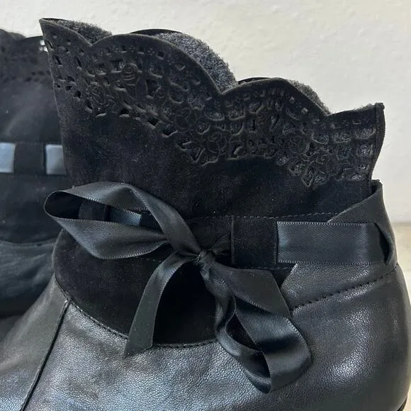 Think! Leather suede lace bow square toe block heel coquette prairie steampunk 7