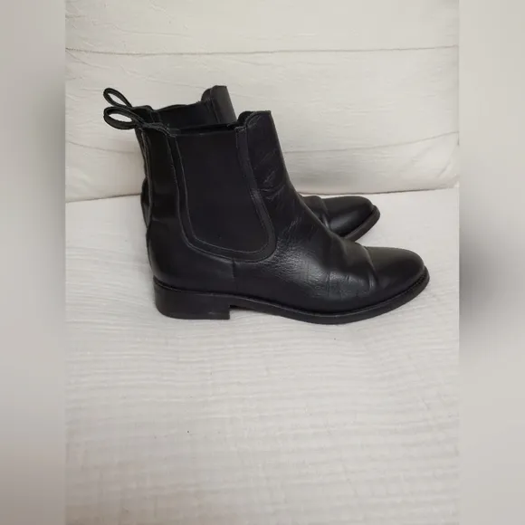 Thursday Boot Company Women's Black Leather Duchess Chelsea Size 7.5 Classic