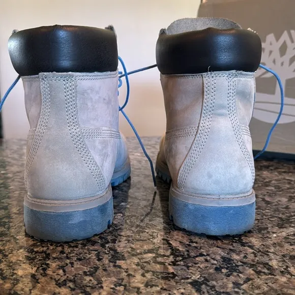 Timberland Light Gray men’s leather Boots EUC 10.5
