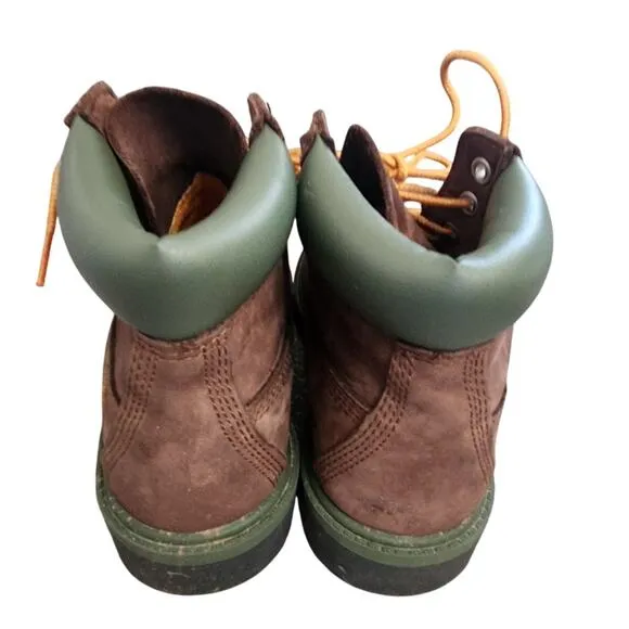 Timberland Little Boys Size 2 Brown Classic Premium Boots