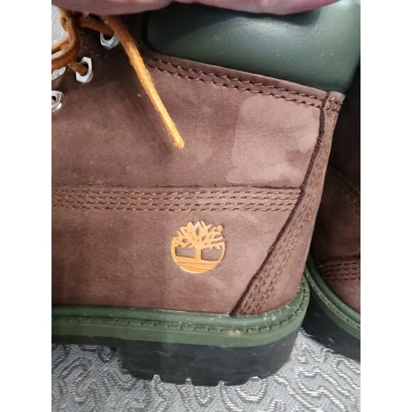 Timberland Little Boys Size 2 Brown Classic Premium Boots