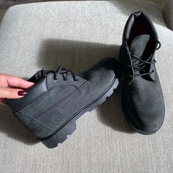 Timberland‎ PRO Timberland Classic Chukka Boys Shoes Black Nubuck Size 6.5Y