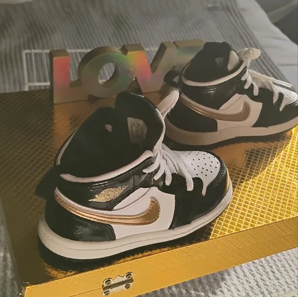 Toddler Air Jordan 1 Mid Patent TD /7c
