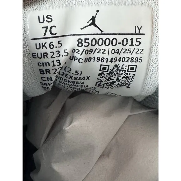 Toddler Nike Air Jordan 12 Retro 'Stealth' Gray/White Sneakers Sz 7C