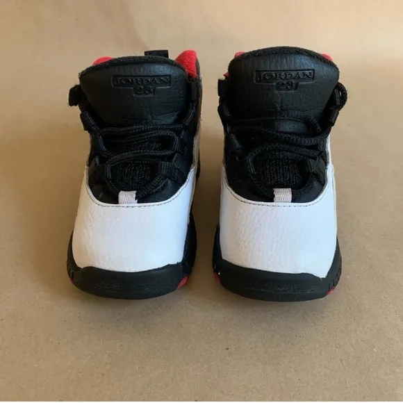 Toddler Retro Jordan 10s size 6