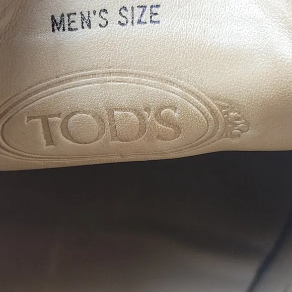 Tod’s Men's Chukka Boots Size 8 Tan Suede Leather