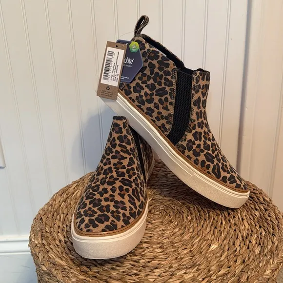 Tom’s Bryce Leopard Print Slip-On Women's Sneakers - 10 - NWT
