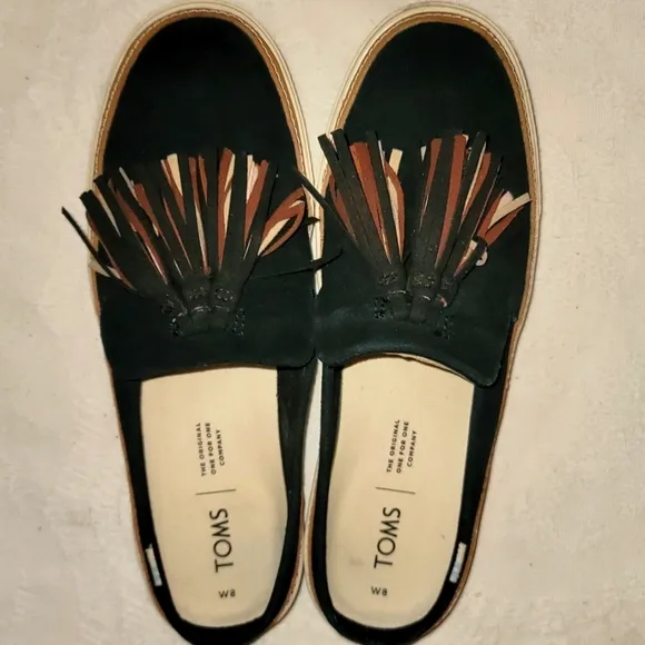 Toms mules slip-on leather shoes black tassels