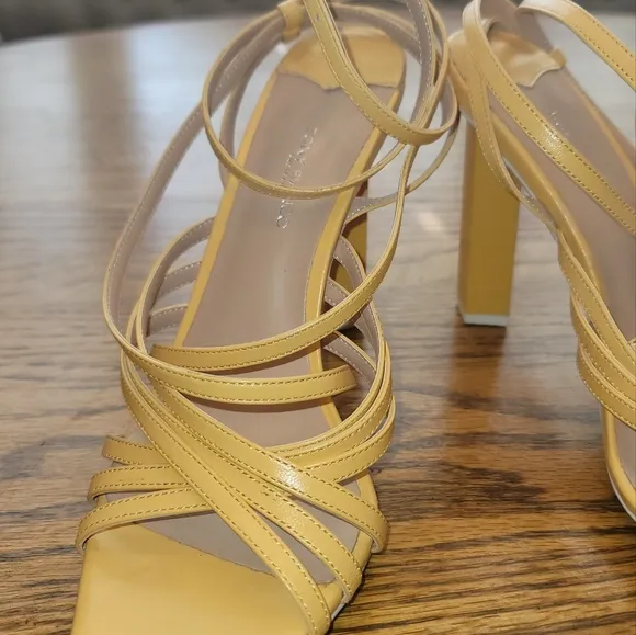 Tony Bianco Yellow Genuine Leather Criss Cross Strappy Block Sandal Shoes Heels