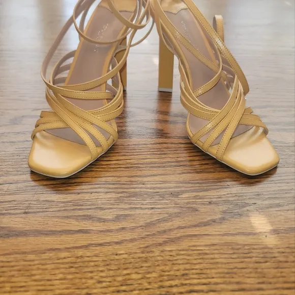 Tony Bianco Yellow Genuine Leather Criss Cross Strappy Block Sandal Shoes Heels