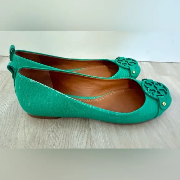 Tory Burch mint green Snake Skin Print Slip On Flats Shoes Size 6.5