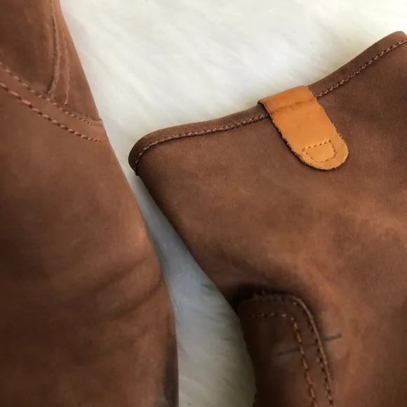 Toto Genuine Suede Leather Pull Up Boots, 6