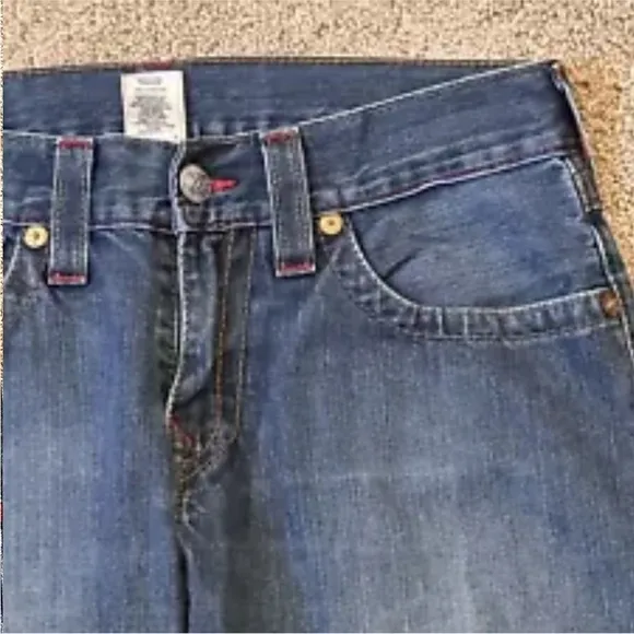 TRUE RELIGION Denim Jeans Blue Men's Size 32 #112790 Straight Leg Distressed EUC