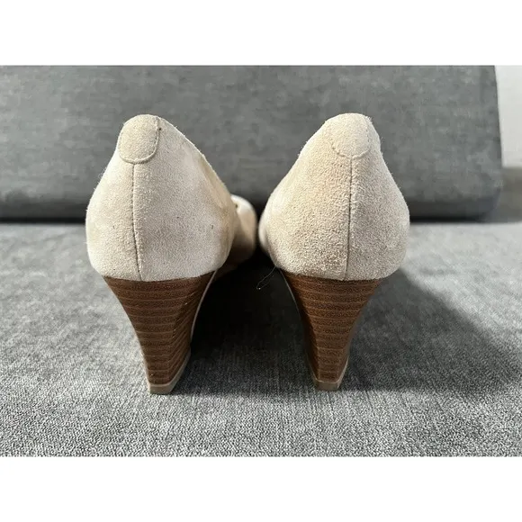 Truman's Wedge Heels Suede Size 8.5 38.5